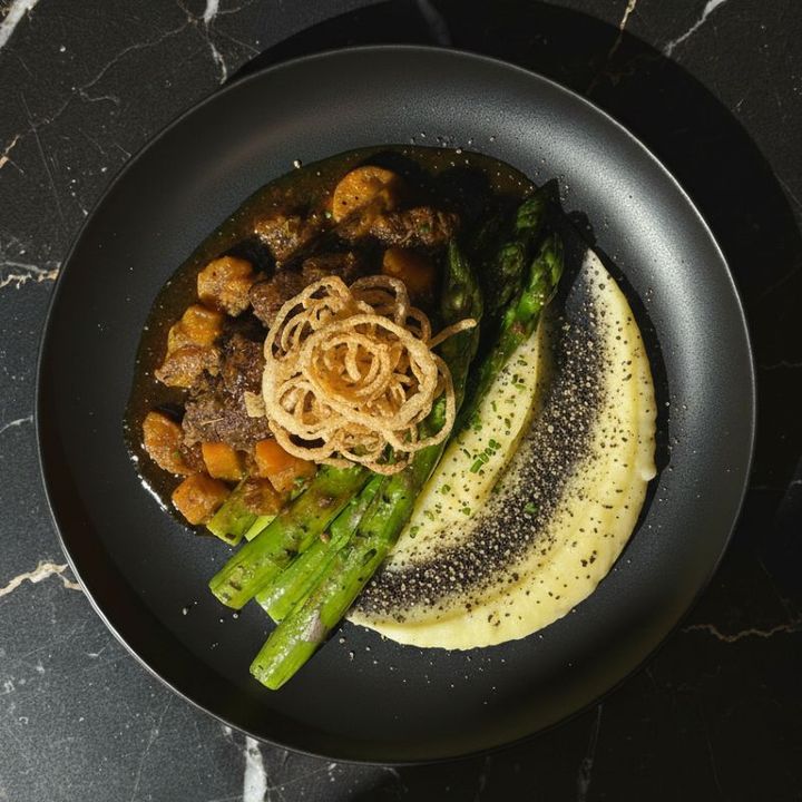 BRAISED BEEF