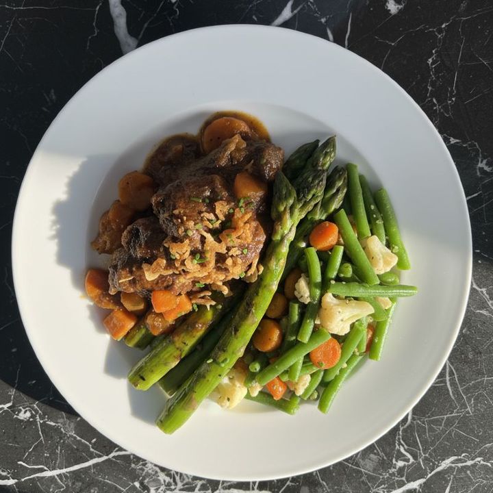 BRAISED BEEF
