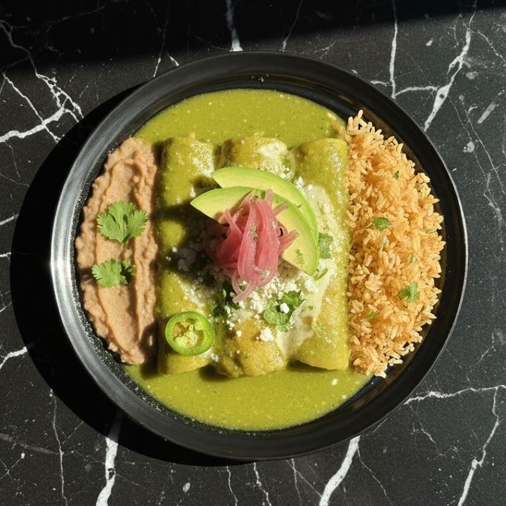 CHICKEN ENCHILADA