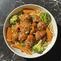 ORANGE CHICKEN NOODLE